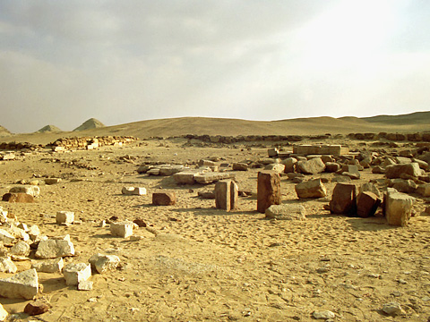 View towards Abusir from Abu Ghurob